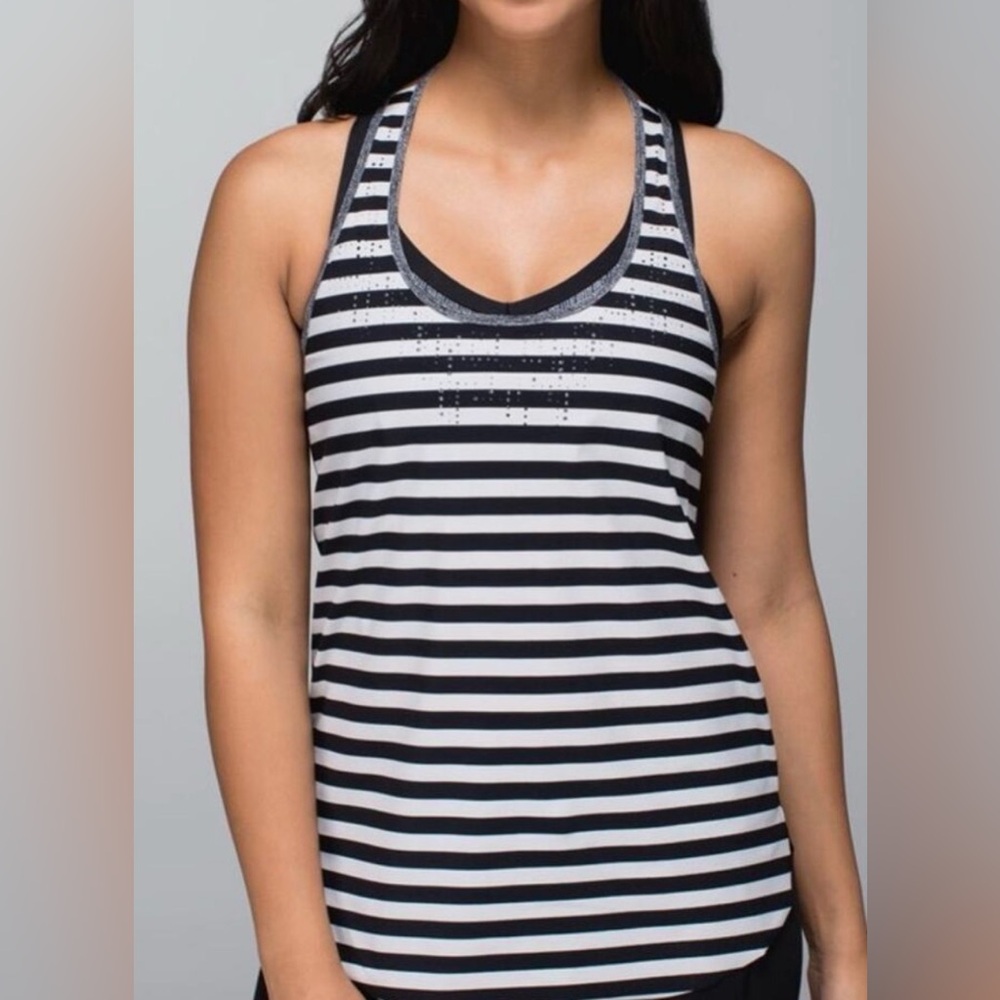 NWT Lululemon Water Bound Singlet Apex Stripe Black & White Tank Top Size 6